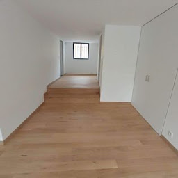 Photo n°11 de COSNTRUCTION OSSATURE BOIS AGENCEMENT INTERIEUR/EXTERIEUR Hestia Vesta Menuiserie à Margaux-Cantenac (Menuisier)