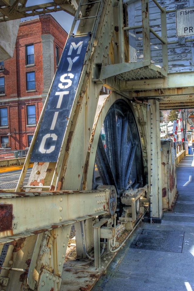 Mystic River Highway Bridge