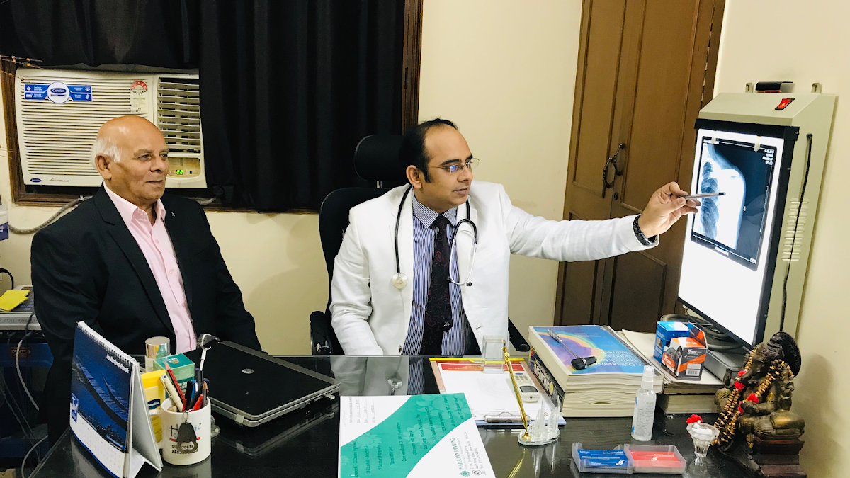 Dr. Vikas Kr Gautam