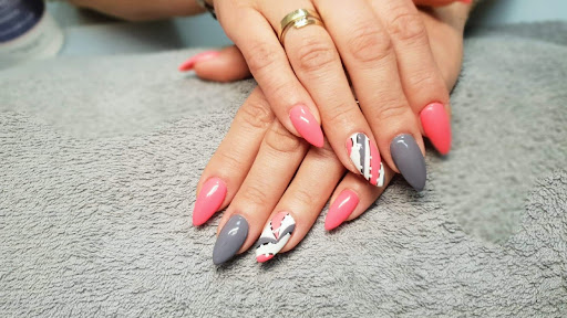 STUDIO URODY ZMALOVANA