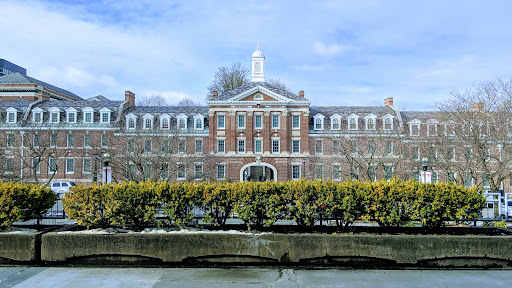 Quad Archway Gallery - United States