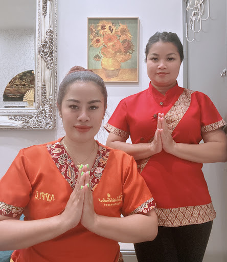 Thantawan Thai Massage( Masseuse experience over 10 years)