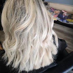 Photo n°5 de D'coiff à Montalieu-Vercieu (Salon de coiffure)