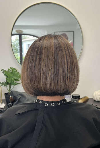Des Hairs de Nana - Thumbnail