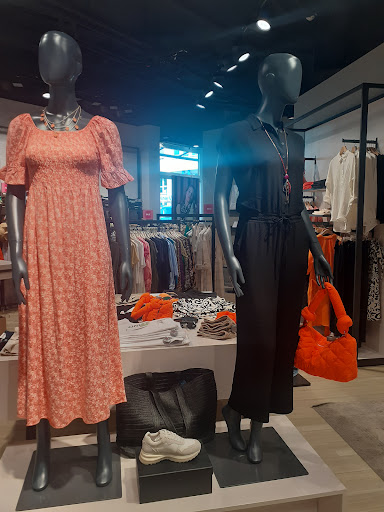 Zeitgeist Store Hennigsdorf Gallery - Germany