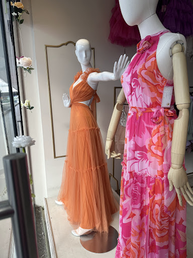Maria Antonieta Boutique Renta y Venta de Vestidos - Thumbnail