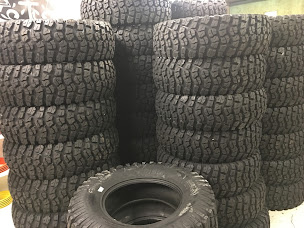 Photo n°4 de TONNYCAT à Gond-Pontouvre (Magasin de pièces et d'accessoires pour motos)