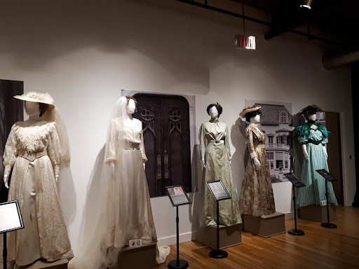 THEMUSEUM - Visual