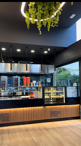 Lago Ristorente - Kebap & Pizzeria