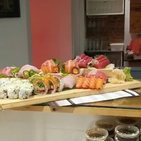 Yuukai sushi by null