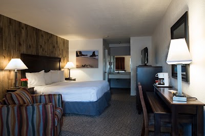 Photos of Mission Inn & Suites