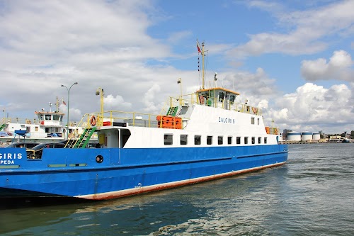 Smiltyne ferry