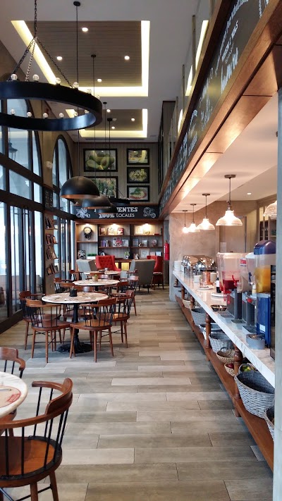 Photos of Tinta Caf&eacute;