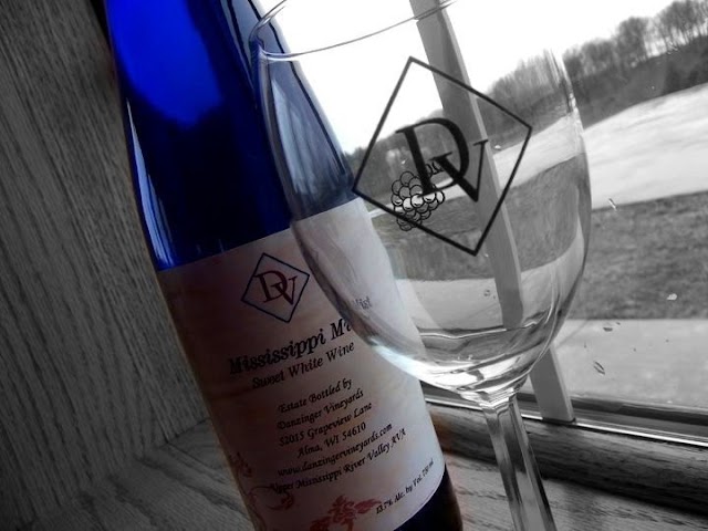 Danzinger Vineyards