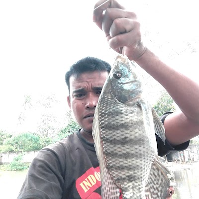 Photos of Fishing Pak Subrit