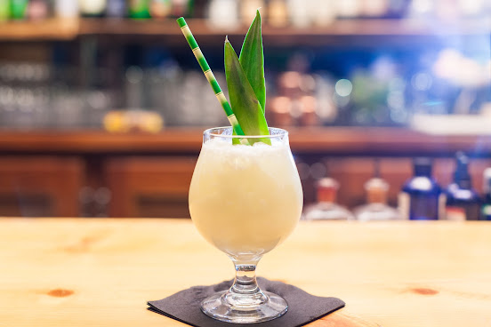 Mammoth Tavern - Mammoth by null