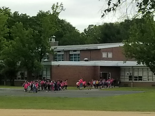 John E Riley Elementary School - Thumbnail