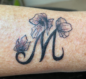 Photo n°15 de Claire SUC Maquillage Permanent et Tattoo à Le Puy-en-Velay (Salon de tatouage et piercing)