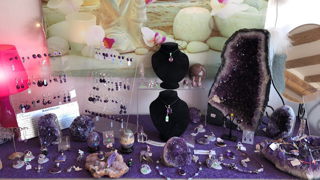 Comentarii opinii despre L'Estacle-Minéraux