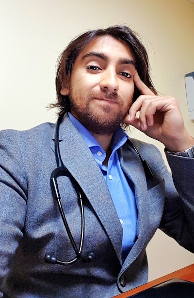 Photos of Dr. Francisco Reyes Medico Quillota