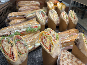 Photo n°9 de Boulangerie patisserie tribhou à Ambronay (Boulangerie)