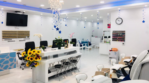 CHIC WASAGA NAILS & SPA(BEACH 6)