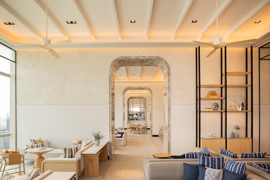 Eastin Grand Hotel Phayathai by null