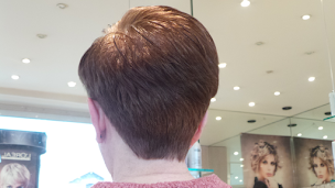 Photo n°3 de Antonella's Coiffure à Choisy-le-Roi (Salon de coiffure)