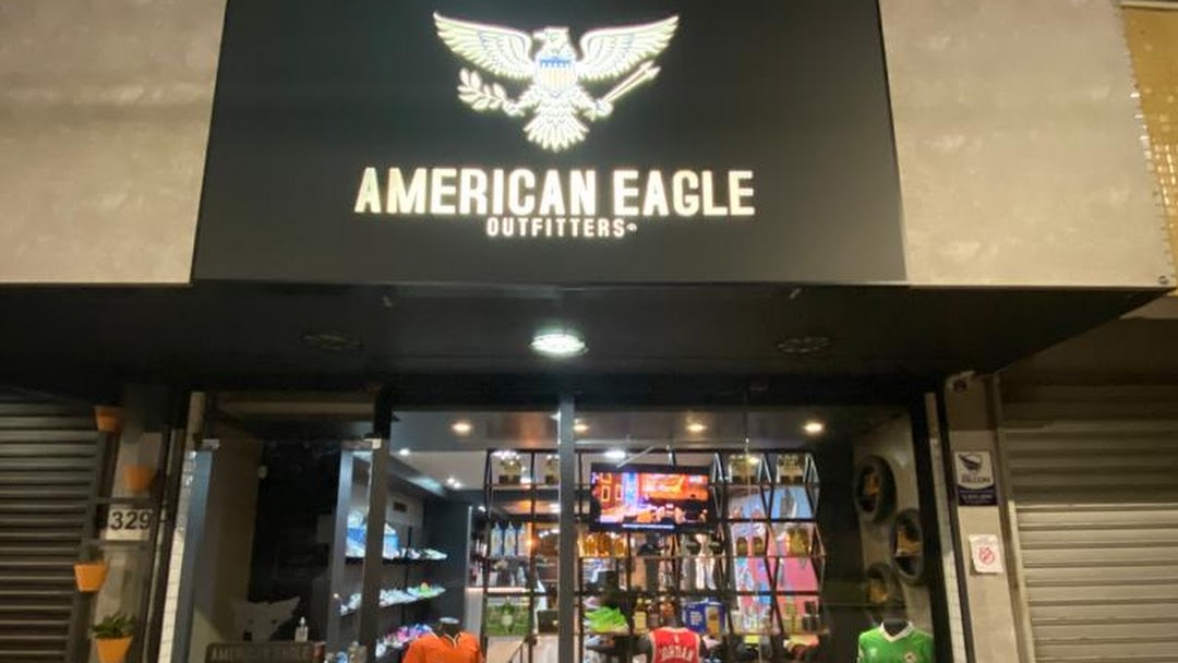 American Eagle Outfitters - Loja De Departamento em Centro