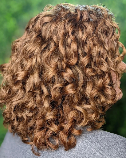 Cosmos Salon and Spa - Thumbnail