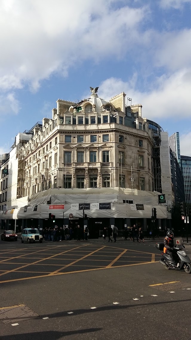 M&S Ludgate Circus Food To Go
