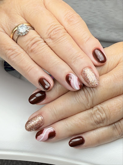 Eneida Arelis Peluquería & Belleza Integral