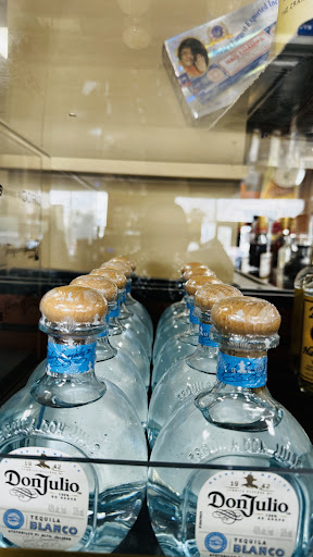 Sapri Liquor & Wine Outlet, LLC - Thumbnail