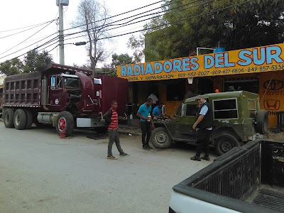 Photos of El Caucho Super Fr&iacute;as 🎶