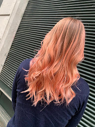 Photo n°33 de Second Face Vitet - coiffeur Lyon 1 à Lyon (Magasin de cosmétiques)