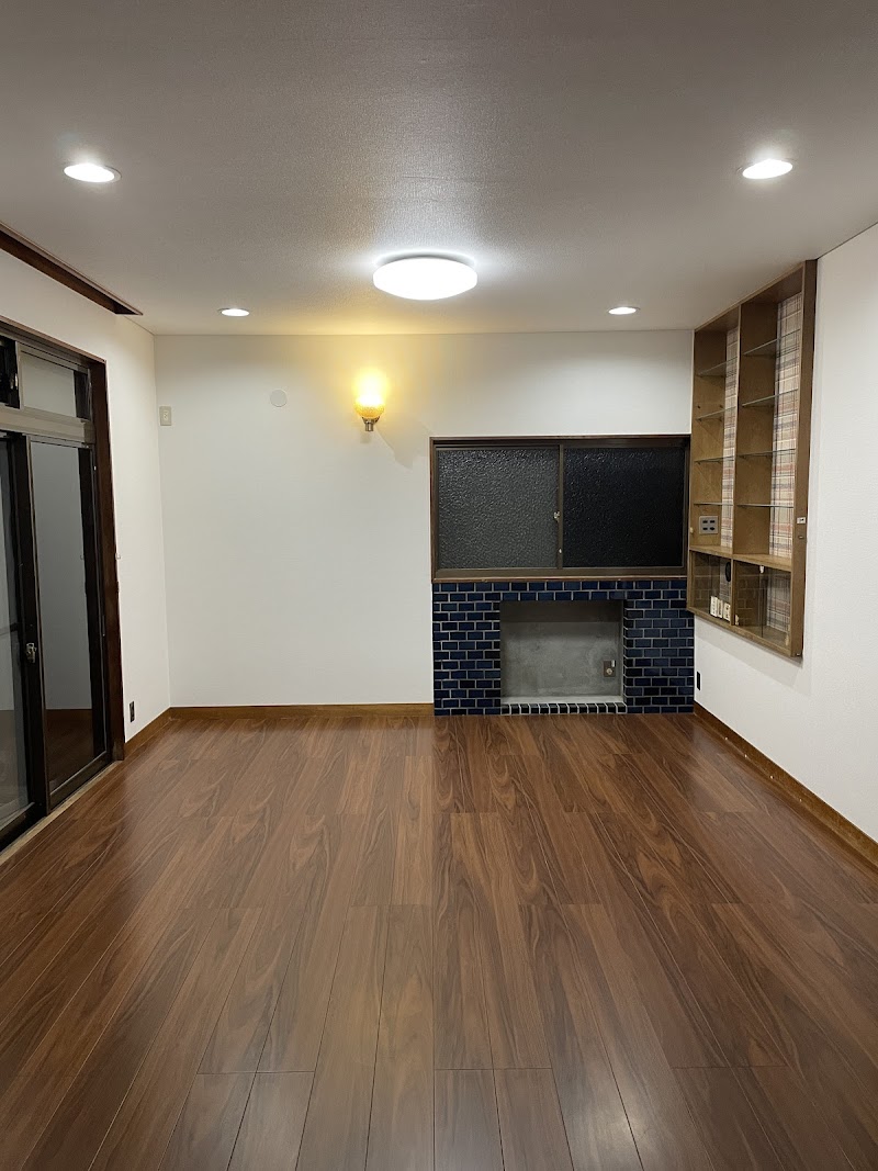 R studio くぼ建築工房