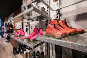 Photo n°6 de Dr. Martens à Lille (Magasin de chaussures)