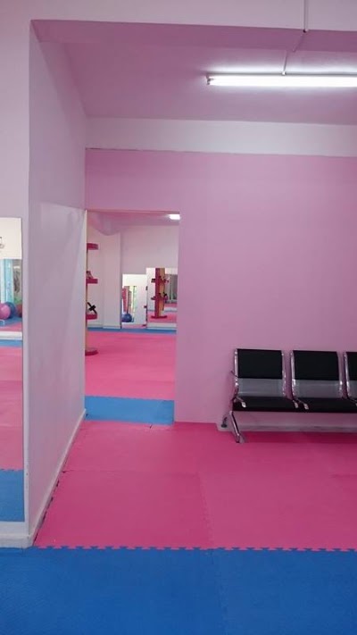 Photos of Princess lounge for women's sports