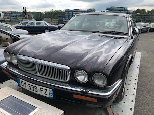 Photo n°1 de Mon Anglaise à Langoiran (Magasin de pièces de rechange automobiles)