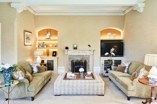 Lewis Knox Gallery - United Kingdom