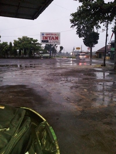 Photos of Alfamart Sampang 2
