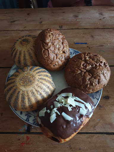 Velton Brood- en Banketspecialiteiten - Thumbnail