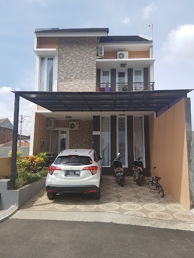 Photos of Perum Permata Hijau