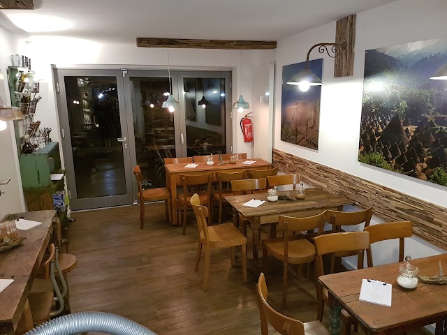 CAFÉ KOGI