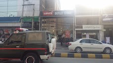 Levi’s Store multan