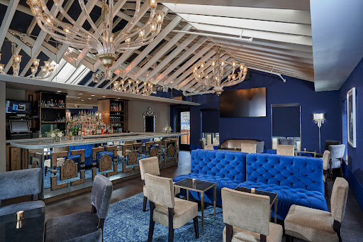 Lounge 31