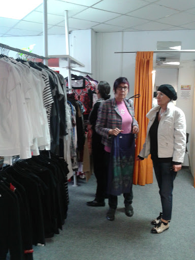 DRK Second Hand Kleiderladen - Thumbnail