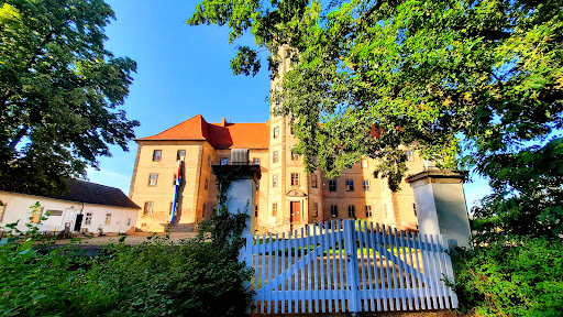 Reinharz Castle GbR - Thumbnail