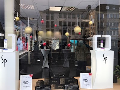 Photos of Fris&ouml;r Extra