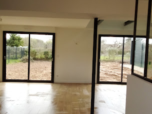 Photo n°9 de BPMS Brilliant Propreté Multi-services à Montargis (Entreprise de nettoyage de vitres)